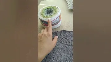 Летний джемпер из YarnArt Flowers