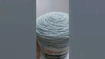 Подробный обзор пряжи YarnArt Ribbon Lurex №729 Голубой