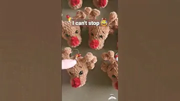 After trying one out, you won't stop.Very easy and addictive pattern. Make one for Christmas. No sew