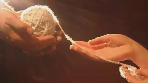 Вязание крючком. Мои продвижения по джемперу из пряжи Yarn Art jeans tropical.
