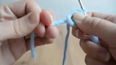 Quick fix - Magic ring on velvet / chenille yarn